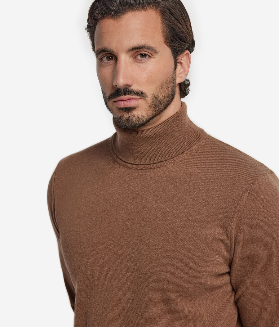 maglione a collo alto in cashmere ultra morbido