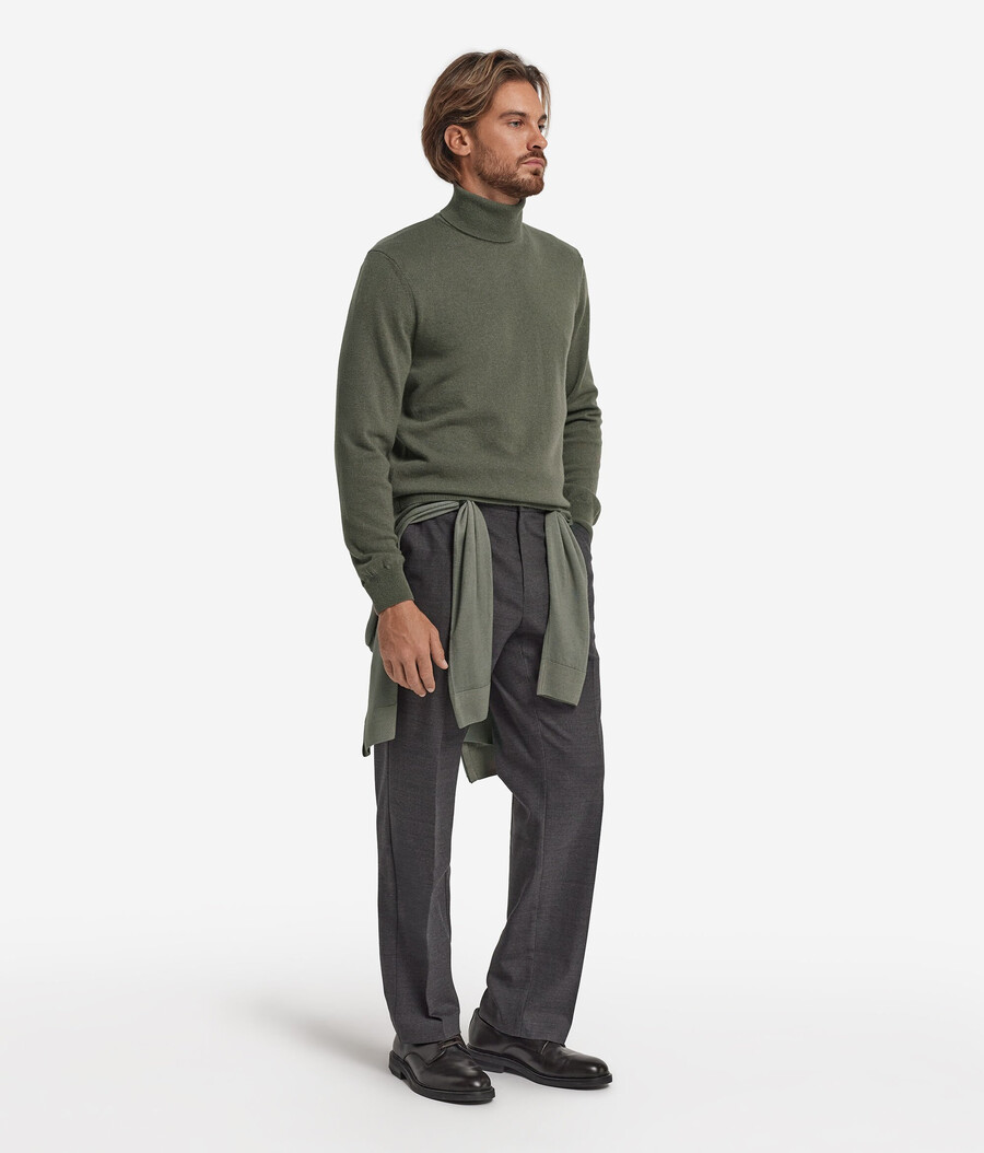 maglione a collo alto in cashmere ultra morbido