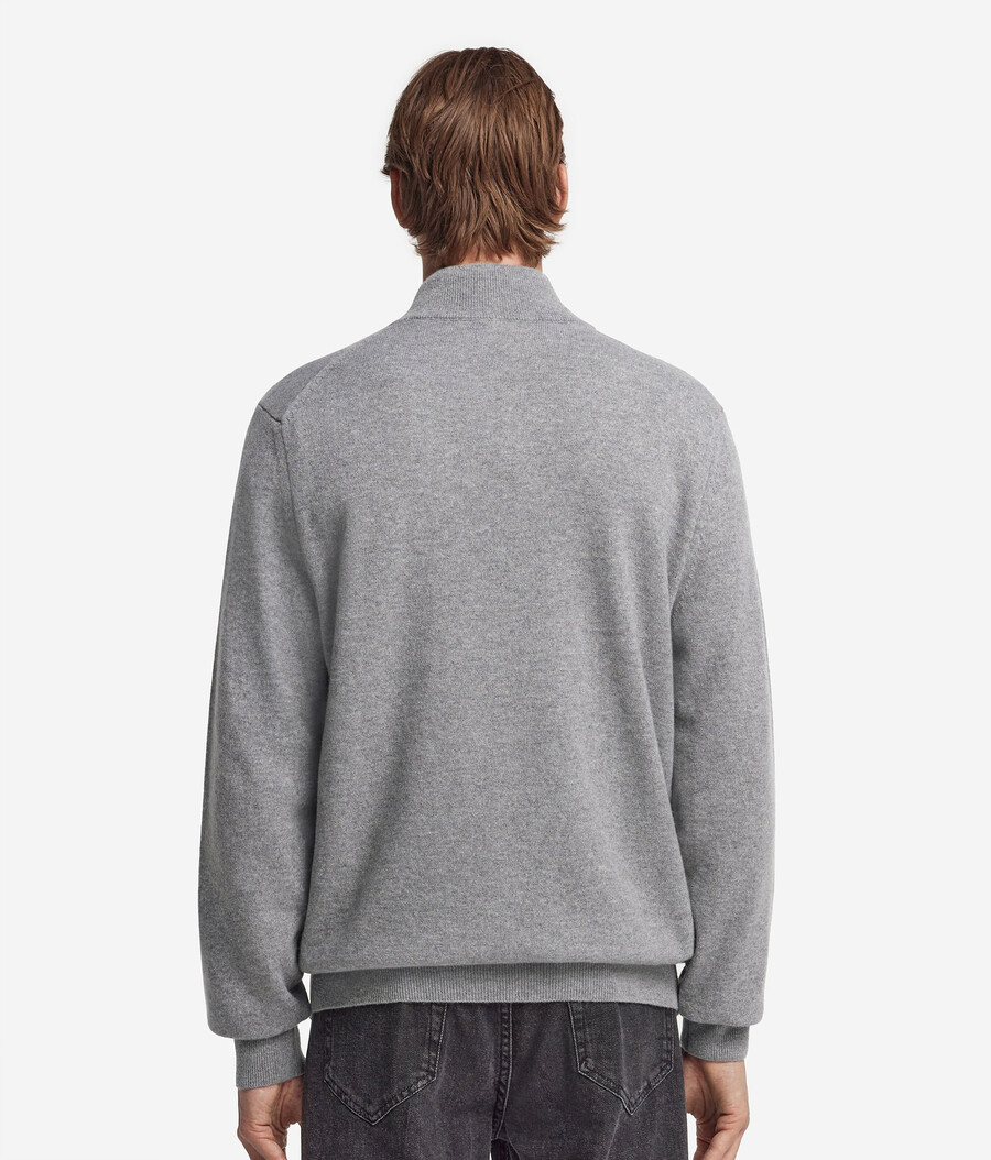 maglione con collo a imbuto e mezza zip in cashmere ultra morbido