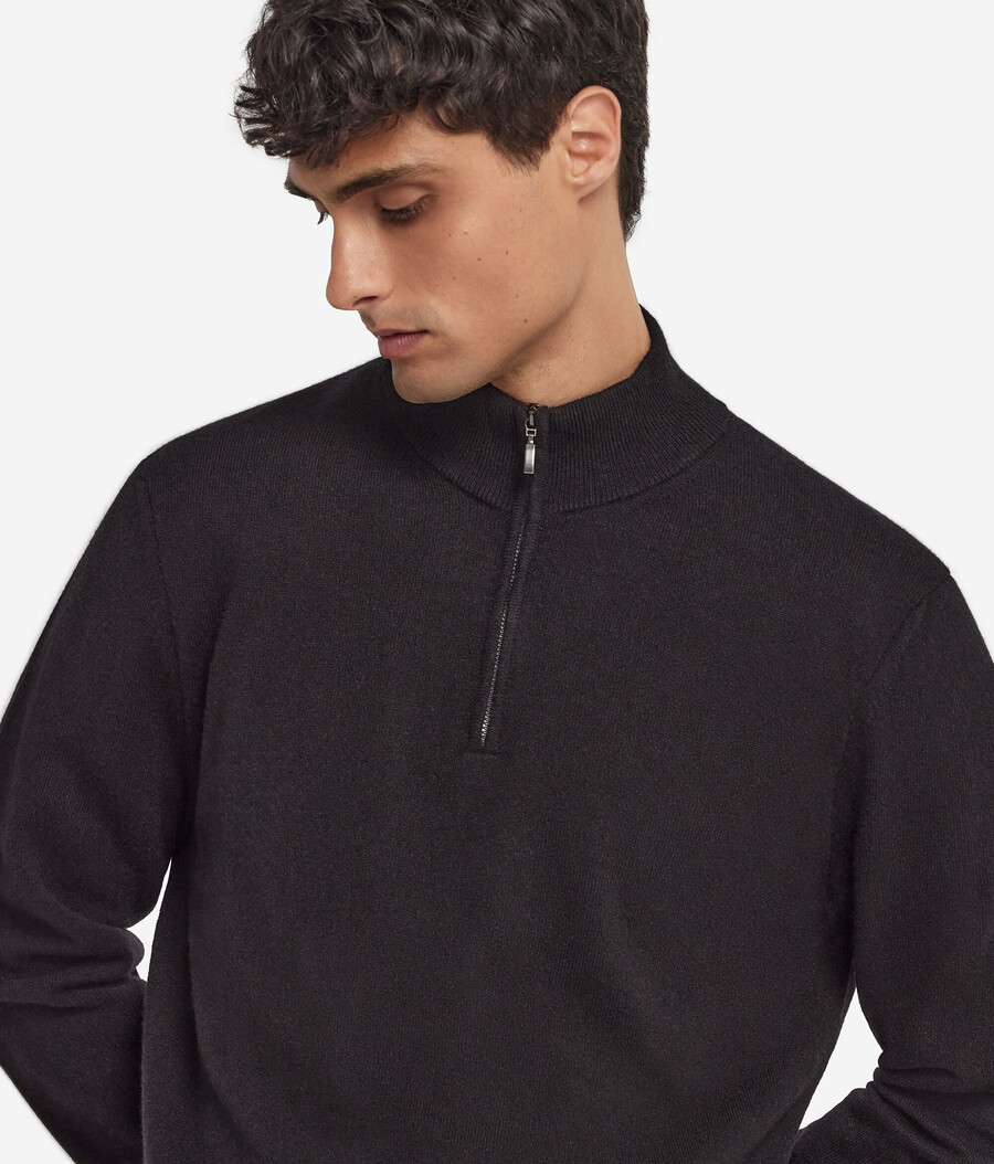 maglione con collo a imbuto e mezza zip in cashmere ultra morbido