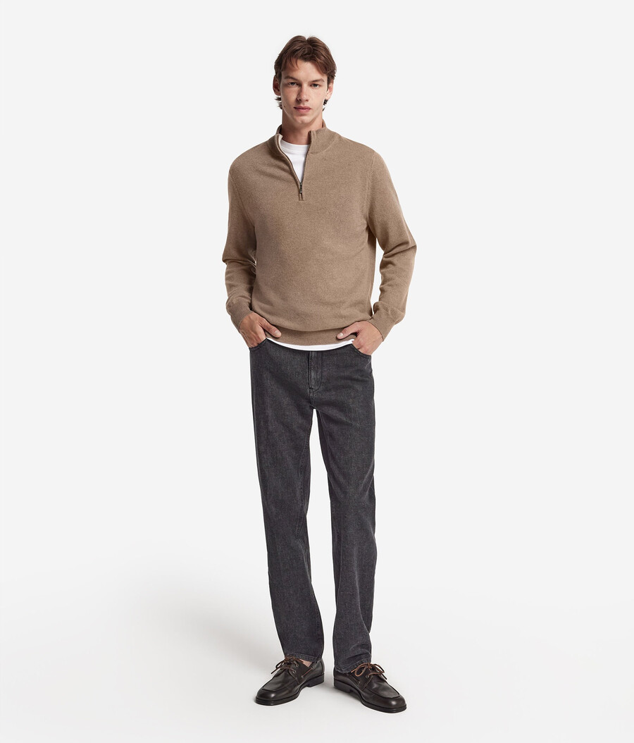 maglione con collo a imbuto e mezza zip in cashmere ultra morbido