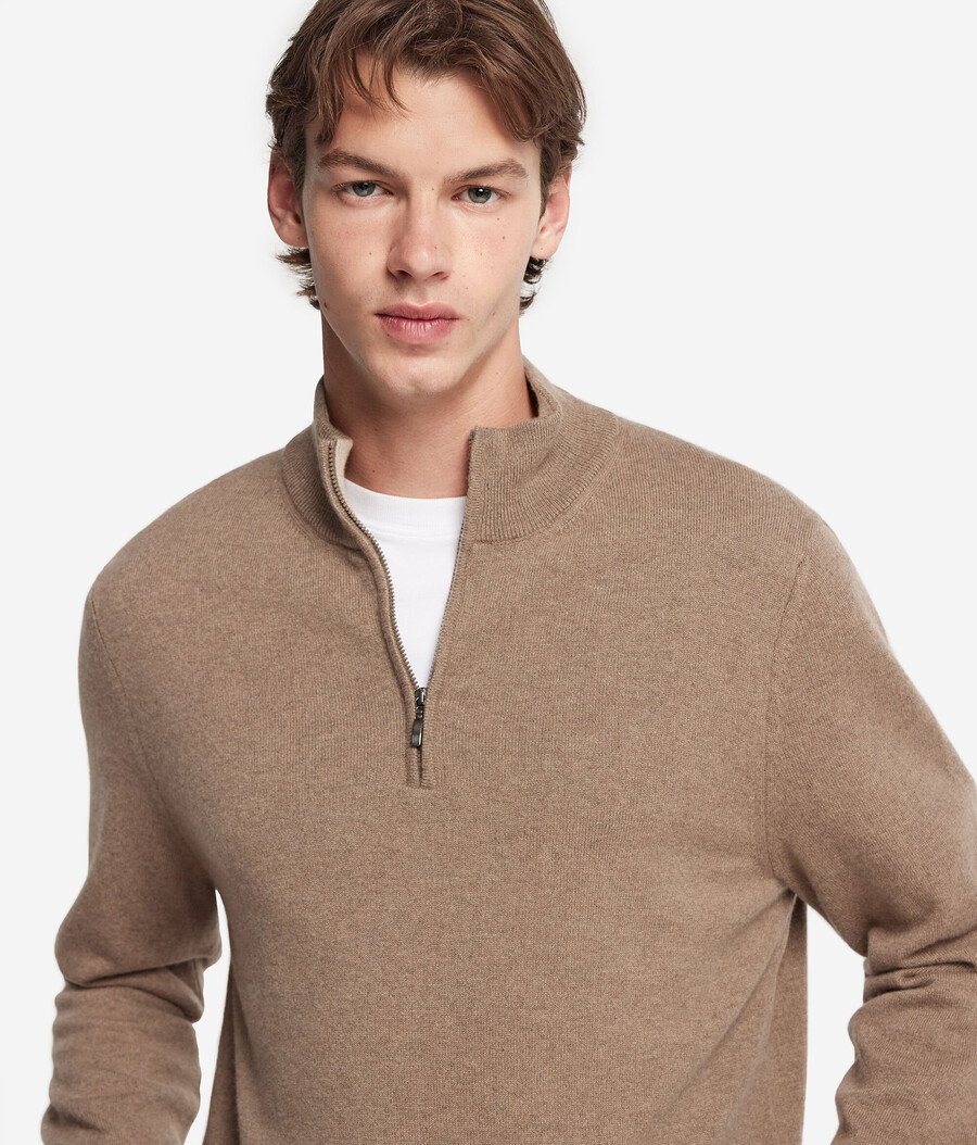 maglione con collo a imbuto e mezza zip in cashmere ultra morbido