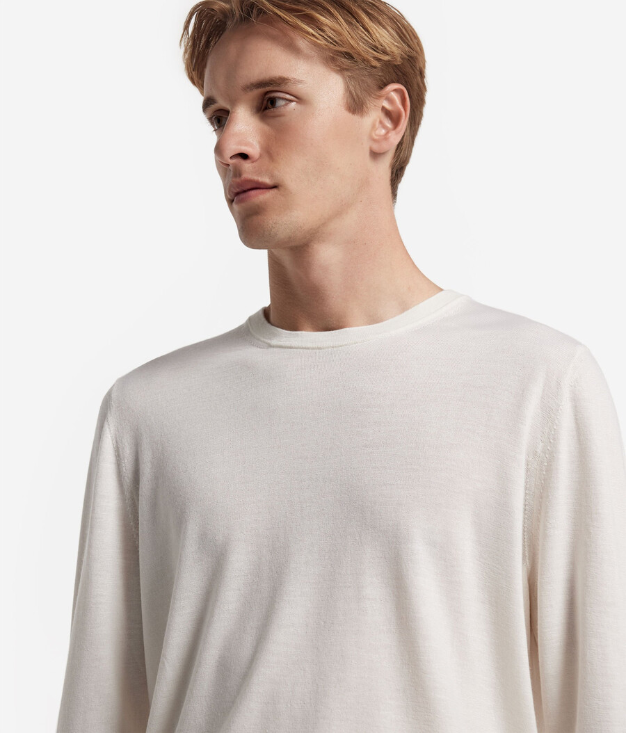 maglione girocollo in cashmere ultrafine