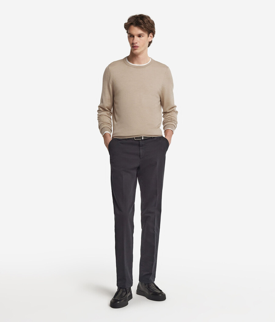 maglione girocollo in cashmere ultrafine
