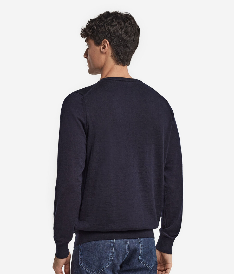 maglione girocollo in cashmere ultrafine