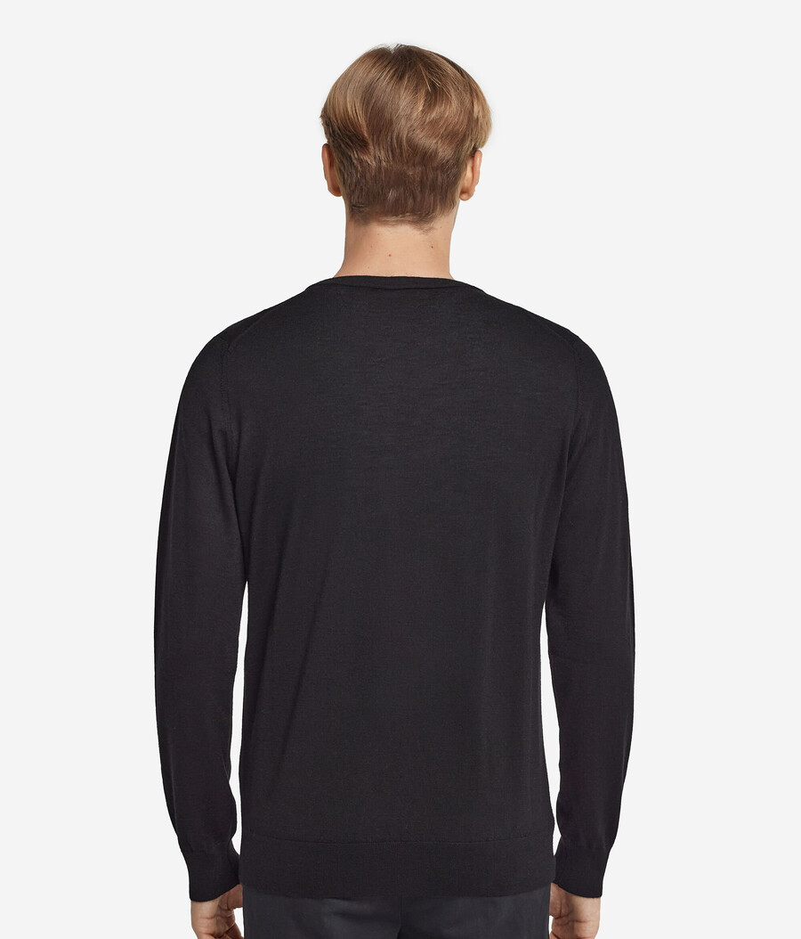 maglione con scollo a v in cashmere ultrafine