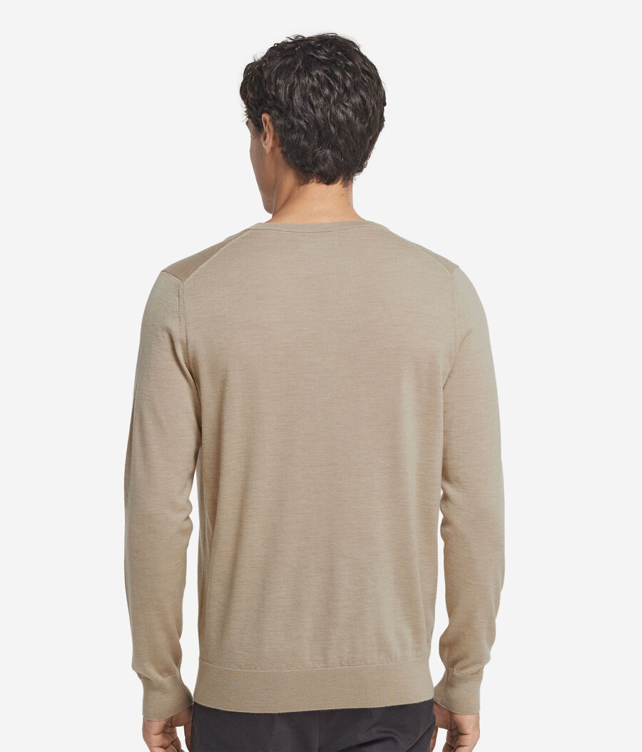 maglione con scollo a v in cashmere ultrafine