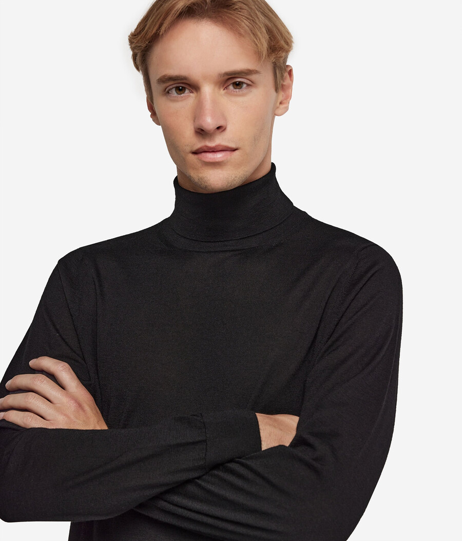 maglione a collo alto in cashmere ultrafine