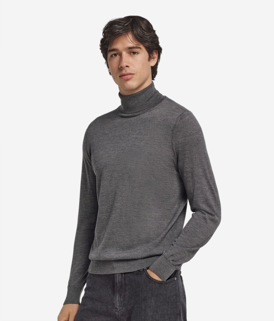 maglione a collo alto in cashmere ultrafine