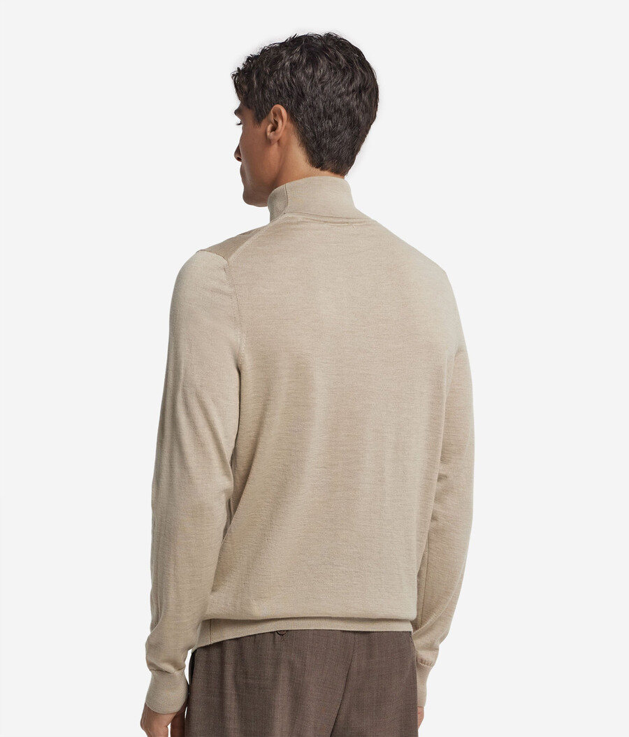 maglione a collo alto in cashmere ultrafine