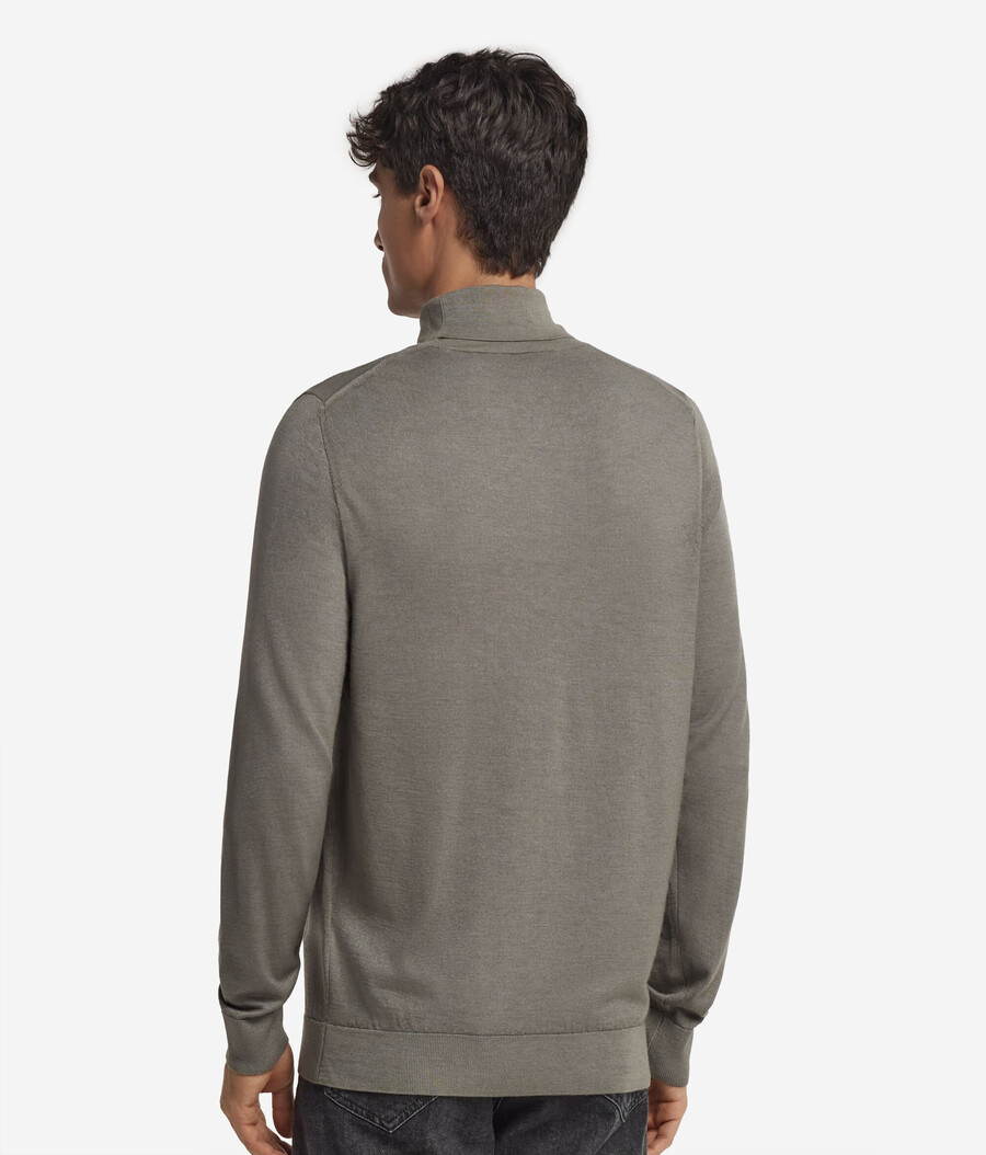 maglione a collo alto in cashmere ultrafine