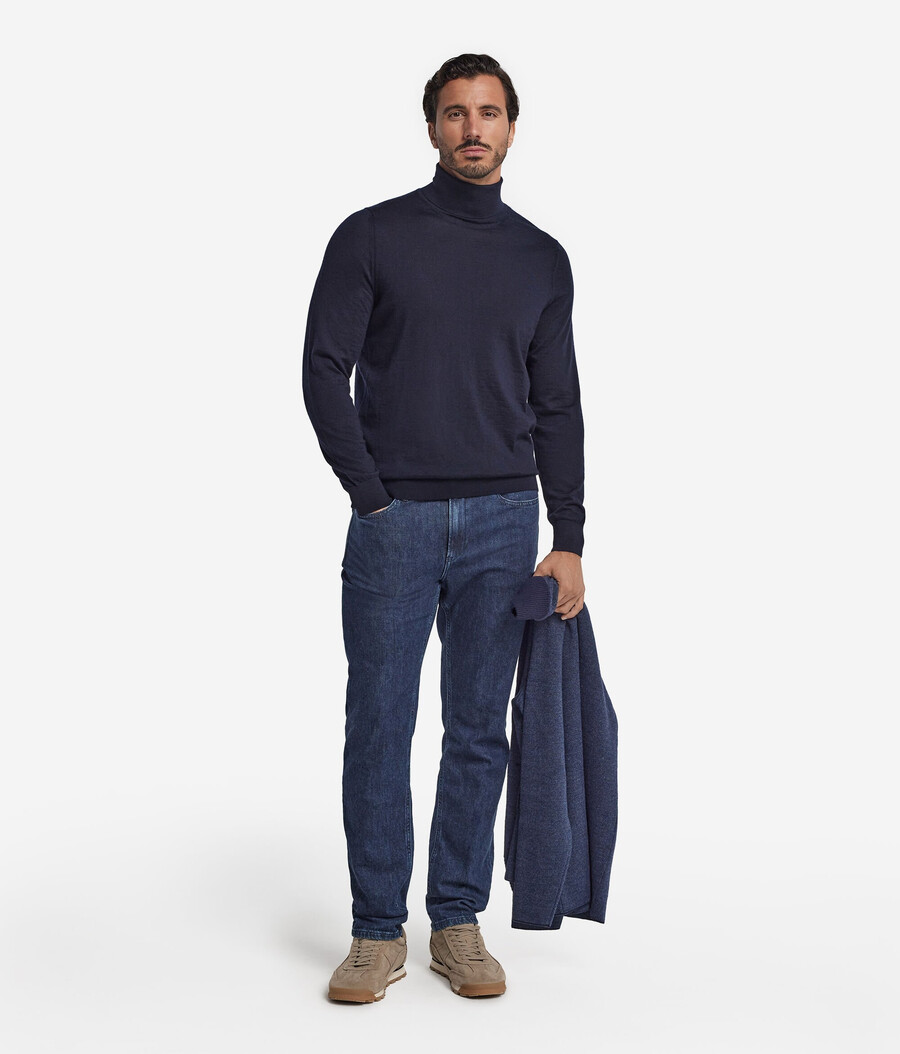 maglione a collo alto in cashmere ultrafine