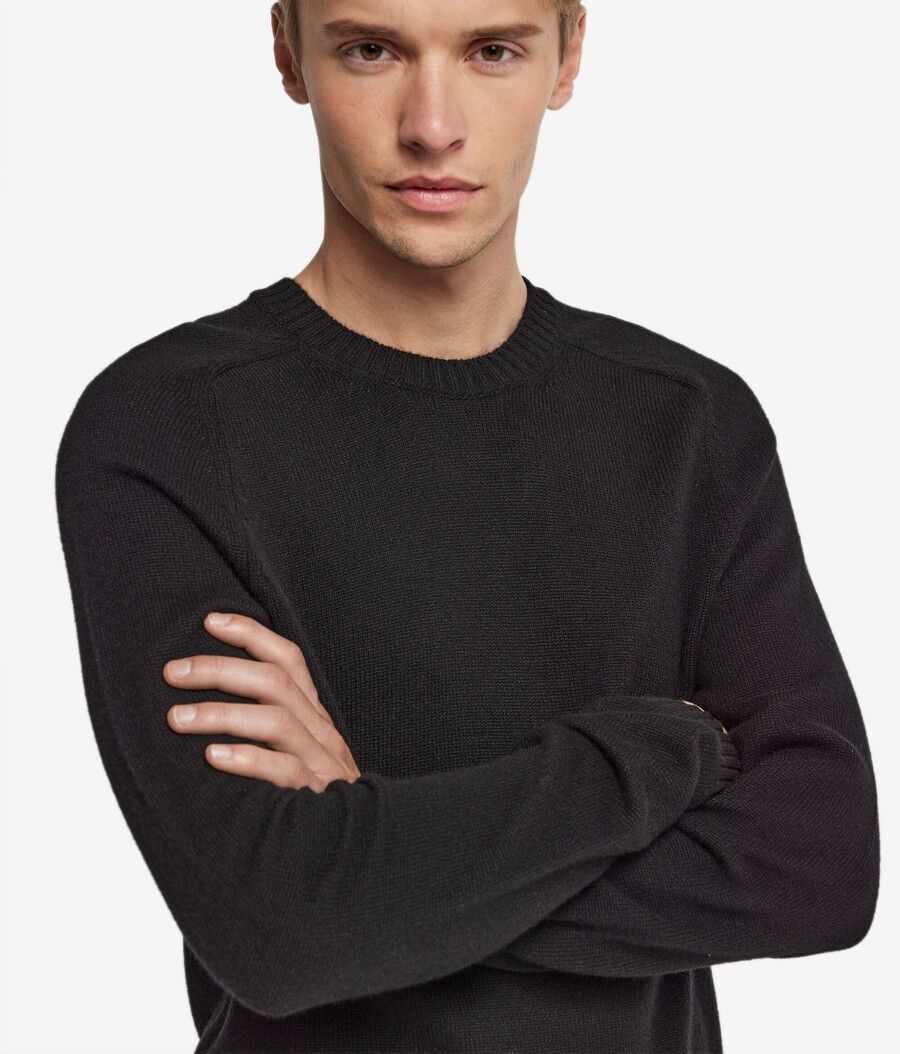 maglione girocollo in cashmere ultra morbido