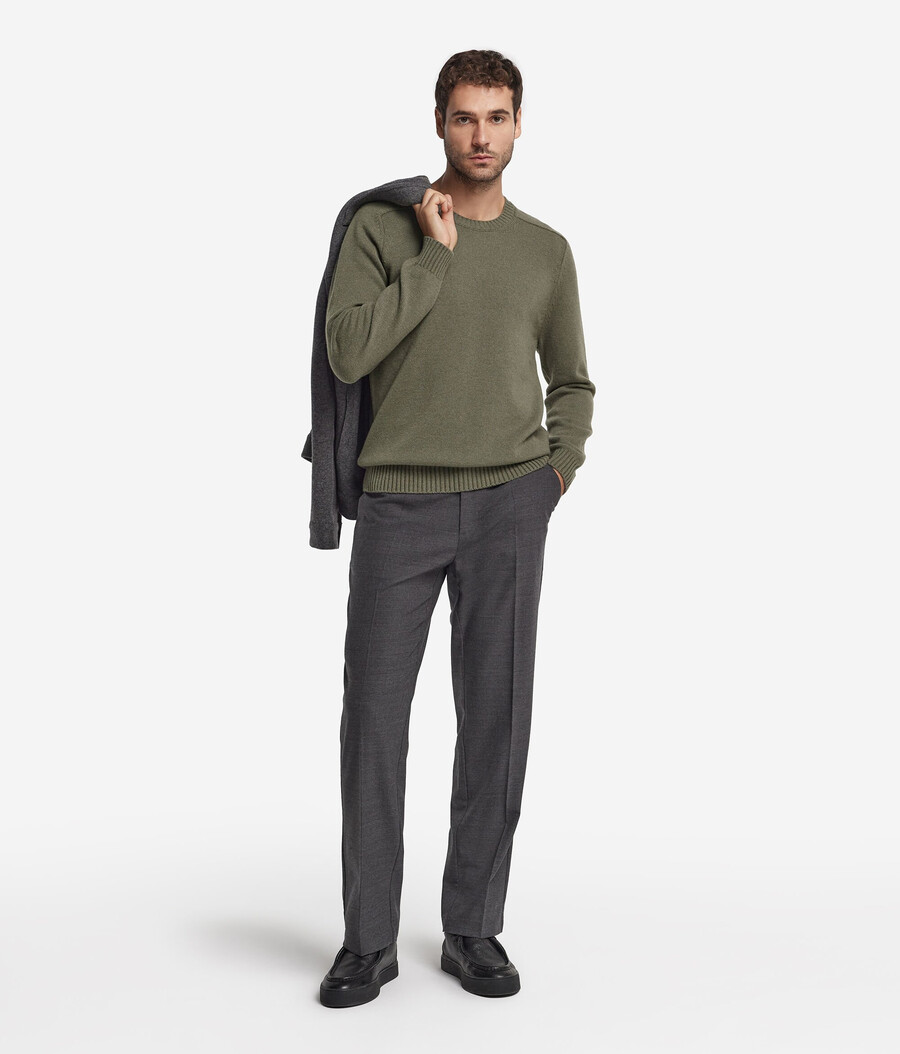 maglione girocollo in cashmere ultra morbido