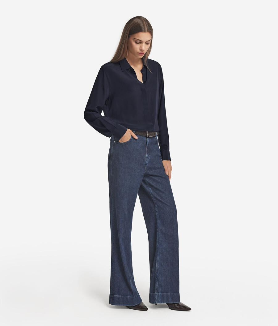 camicia di seta con colletto