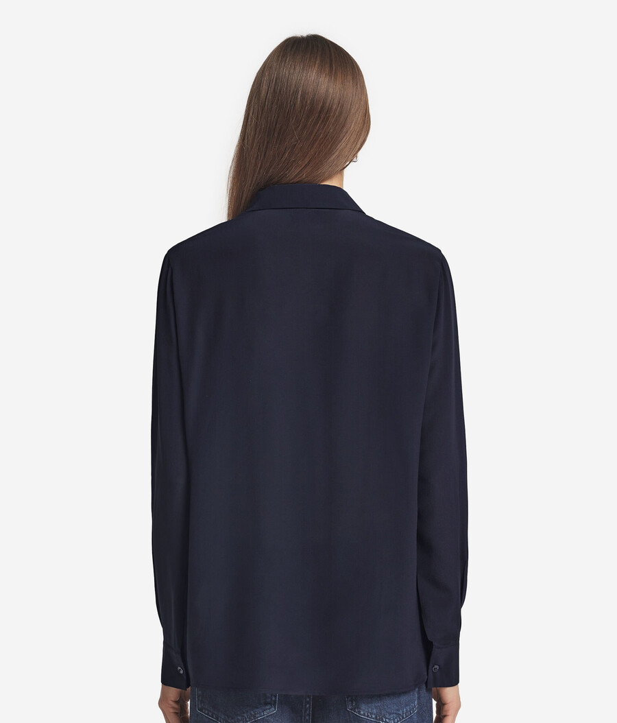 camicia di seta con colletto
