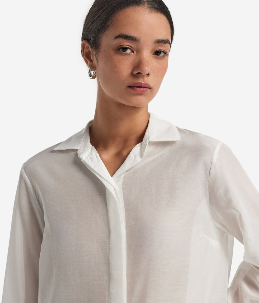 camicia con colletto in mussola di cotone