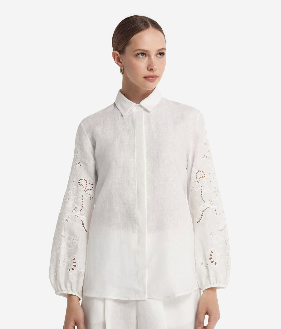 camicia di lino ricamata