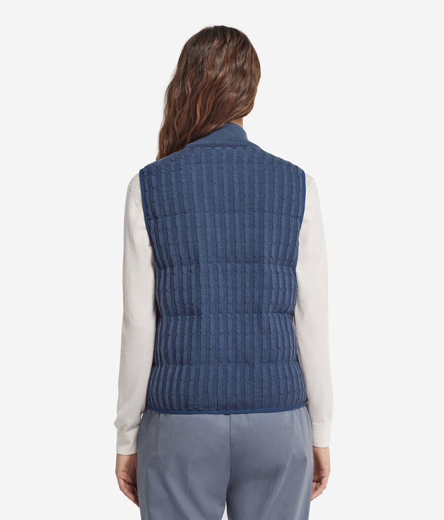 gilet reversibile in cashmere lavorato a maglia a trecce