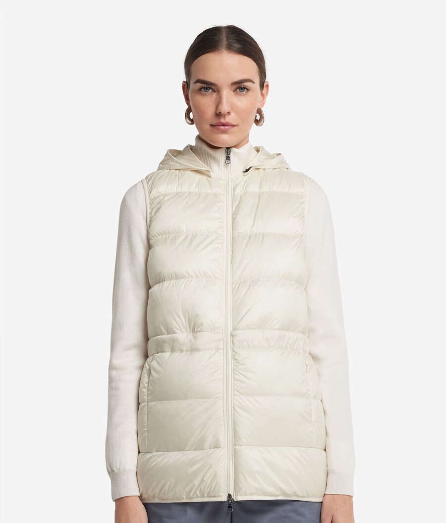 gilet in cashmere con coulisse