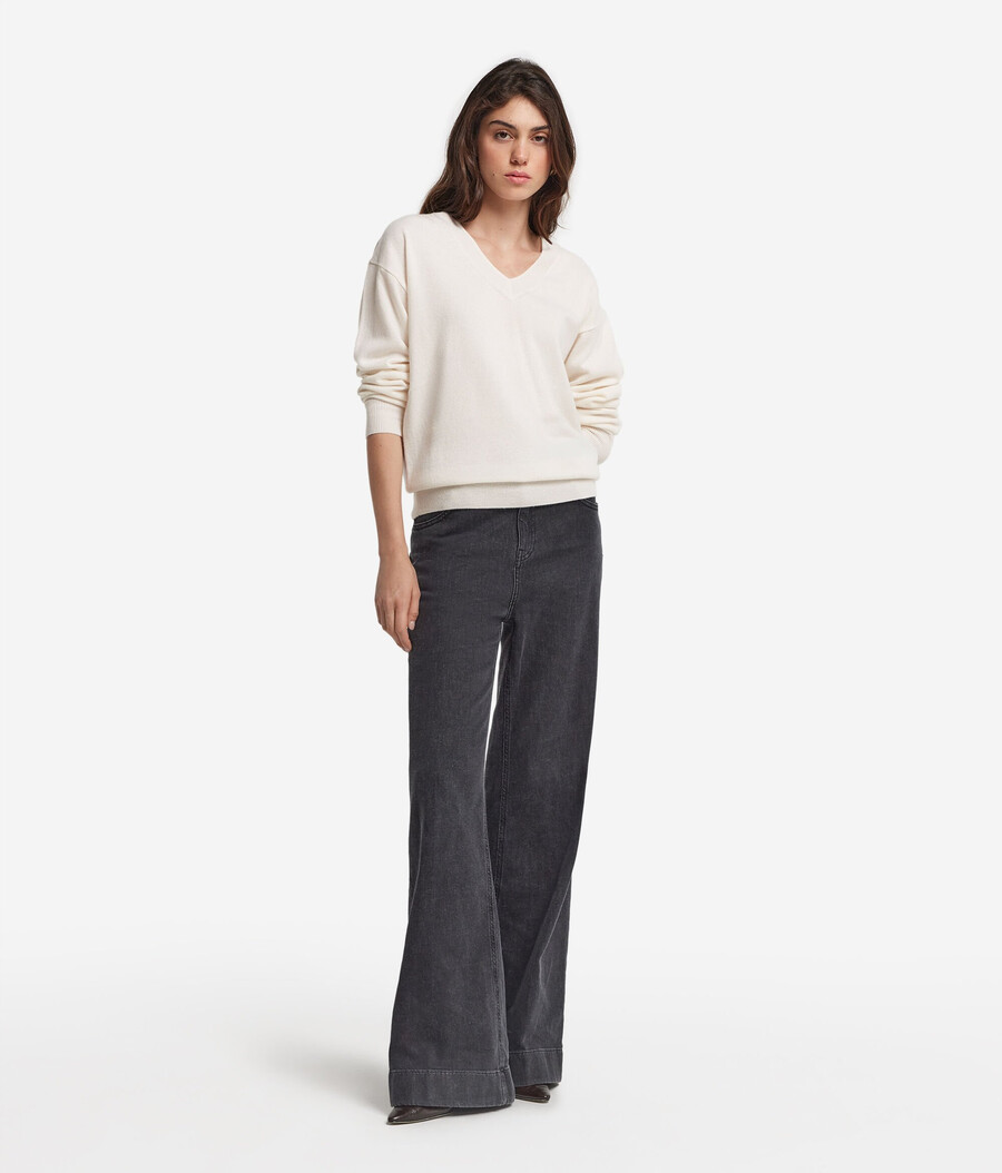 maglione con scollo a v in cashmere ultra morbido