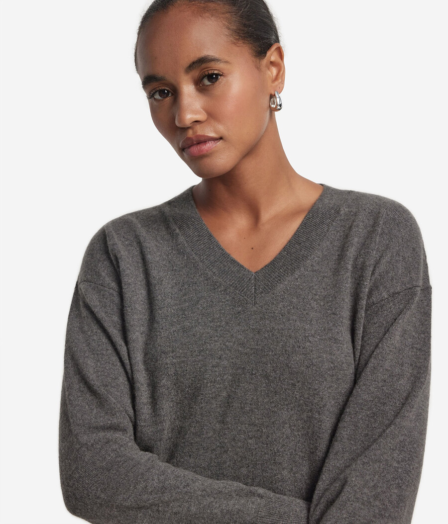 maglione con scollo a v in cashmere ultra morbido