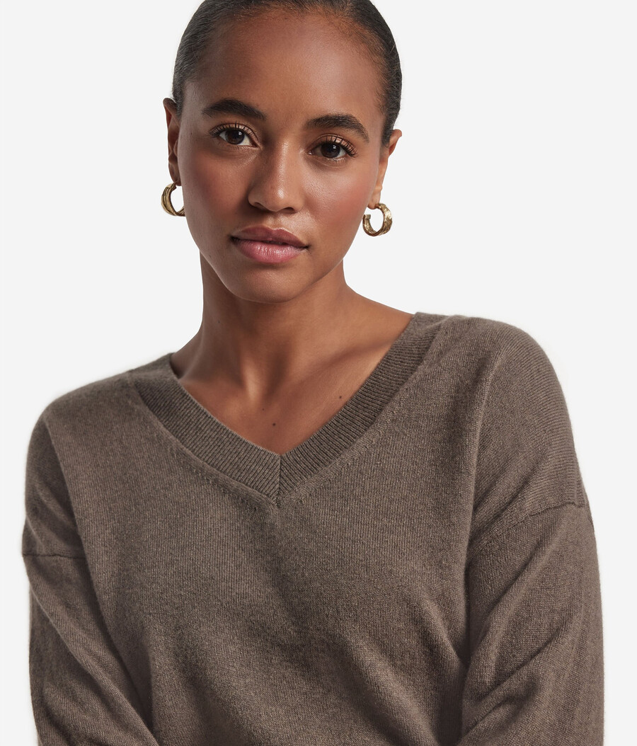 maglione con scollo a v in cashmere ultra morbido
