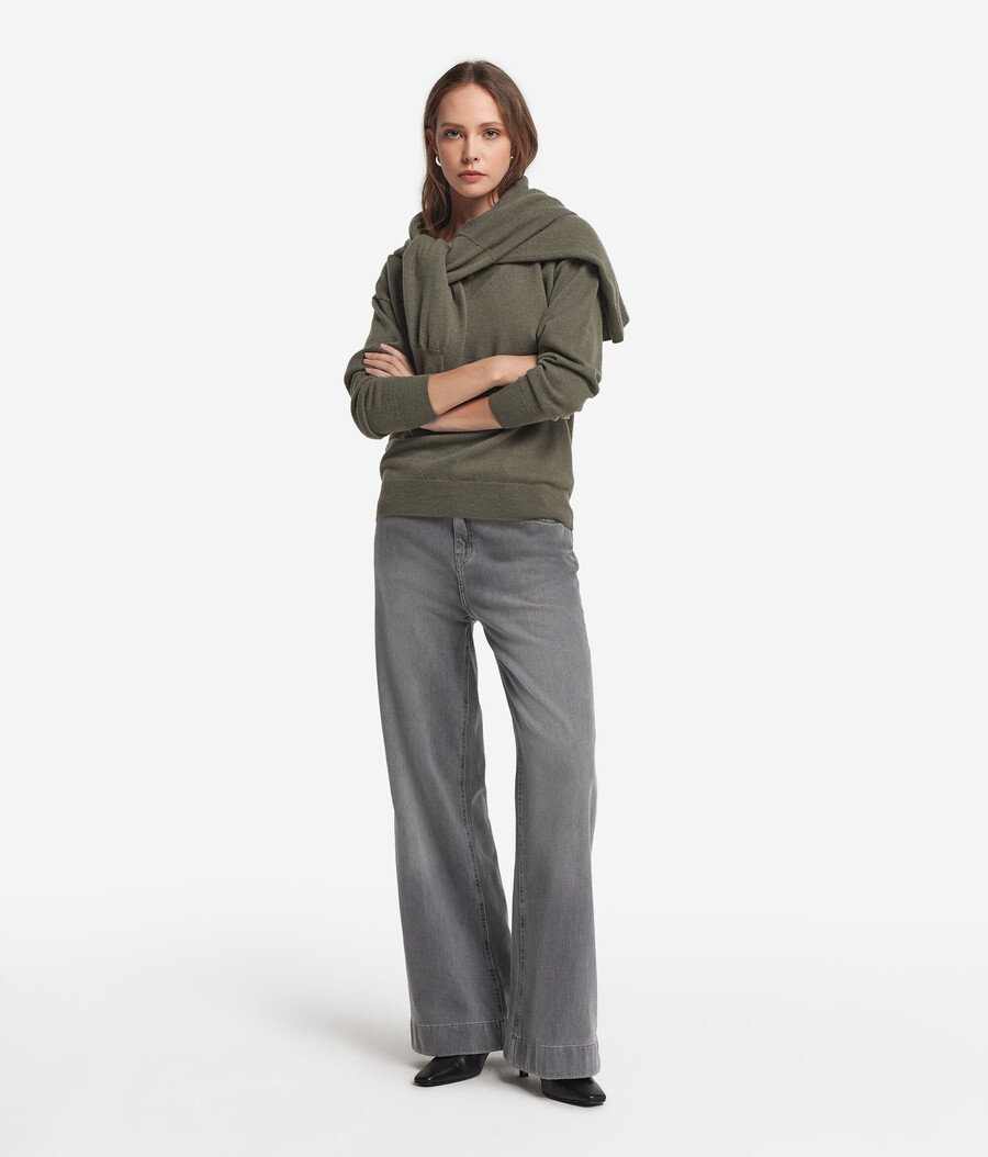 maglione con scollo a v in cashmere ultra morbido