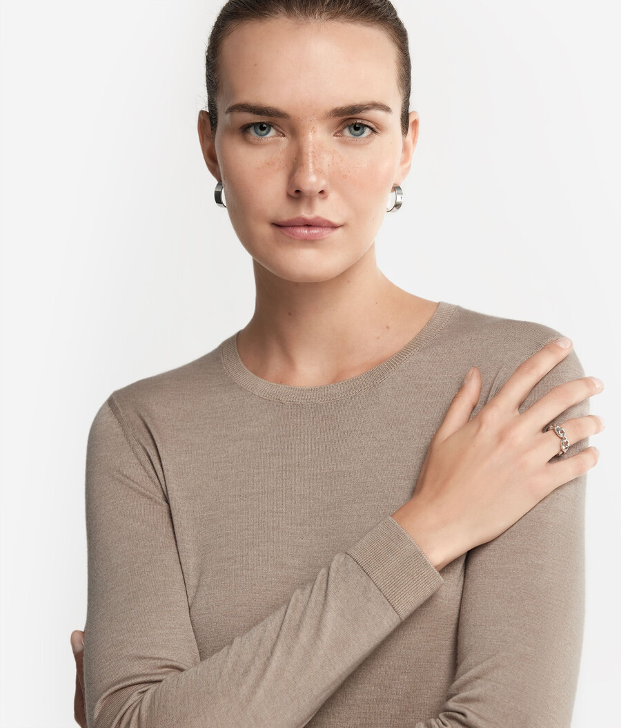 maglione girocollo in cashmere ultrafine