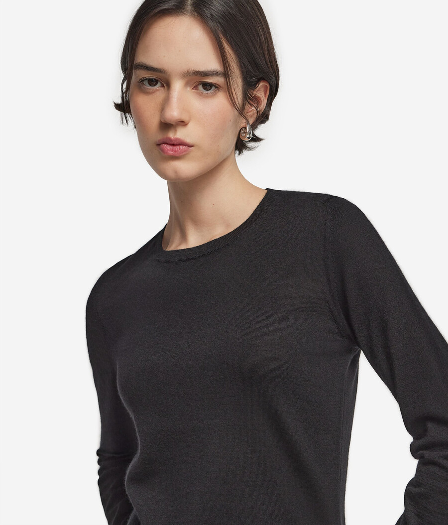 maglione girocollo in cashmere ultrafine