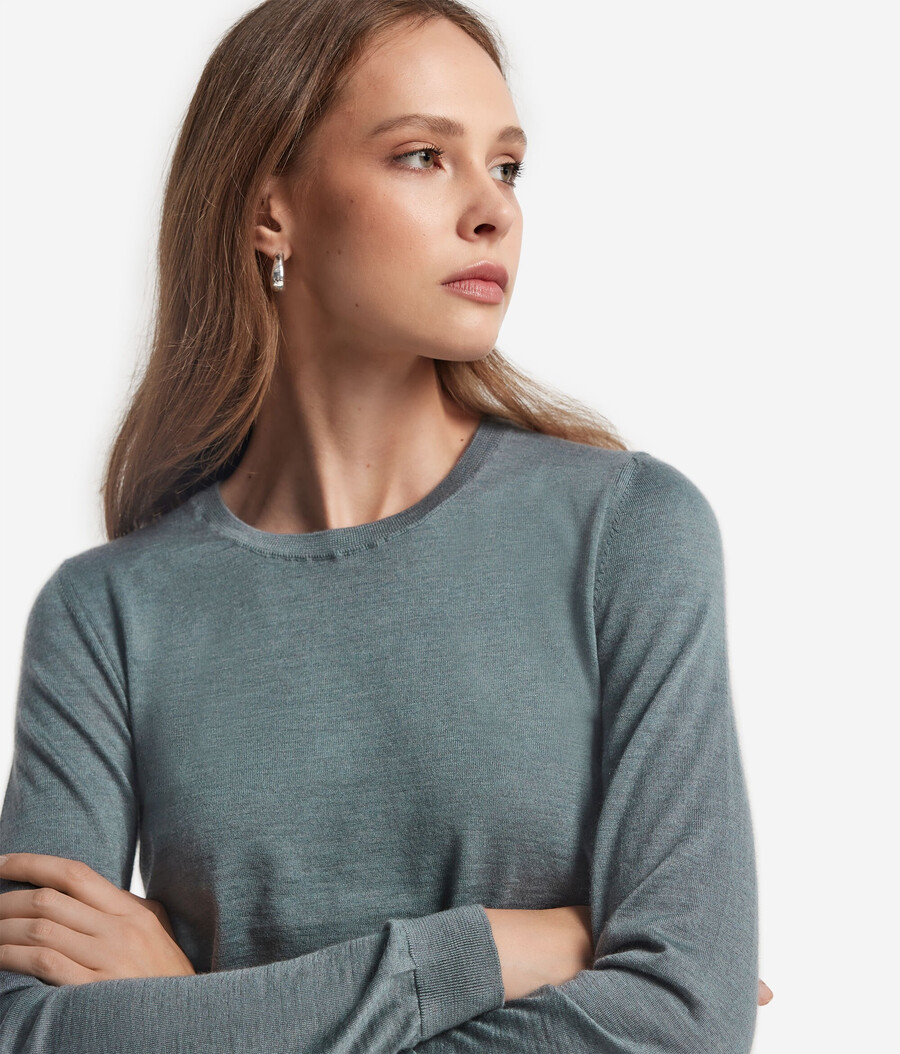maglione girocollo in cashmere ultrafine