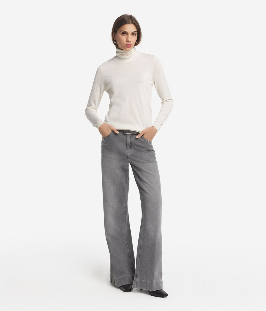 maglione a collo alto in cashmere ultrafine