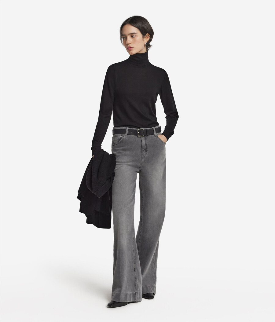 maglione a collo alto in cashmere ultrafine
