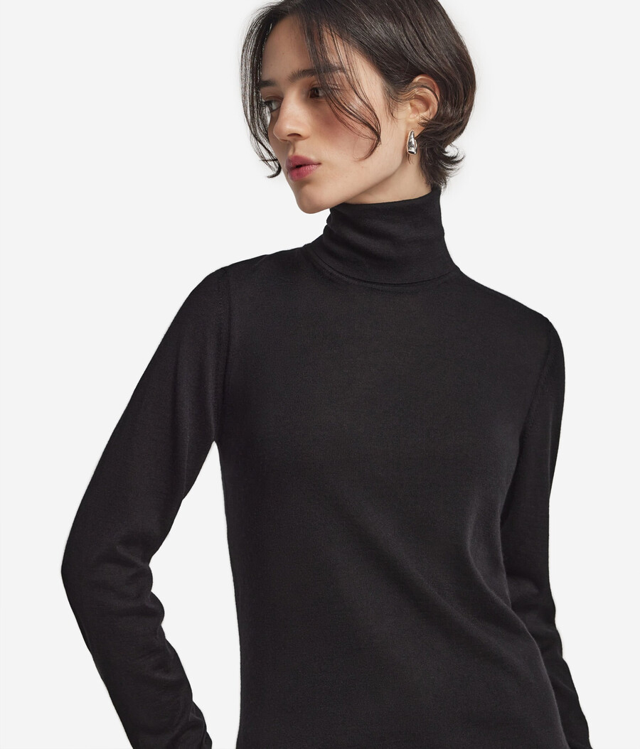 maglione a collo alto in cashmere ultrafine