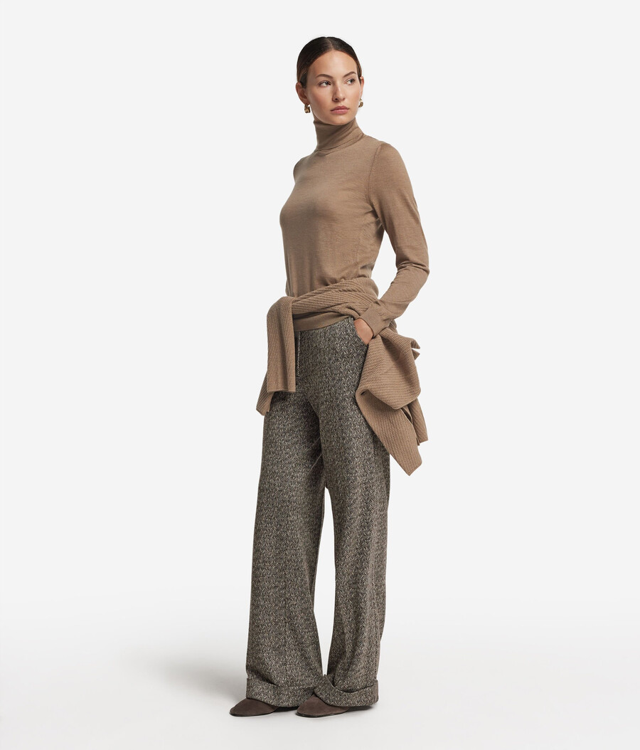 maglione a collo alto in cashmere ultrafine
