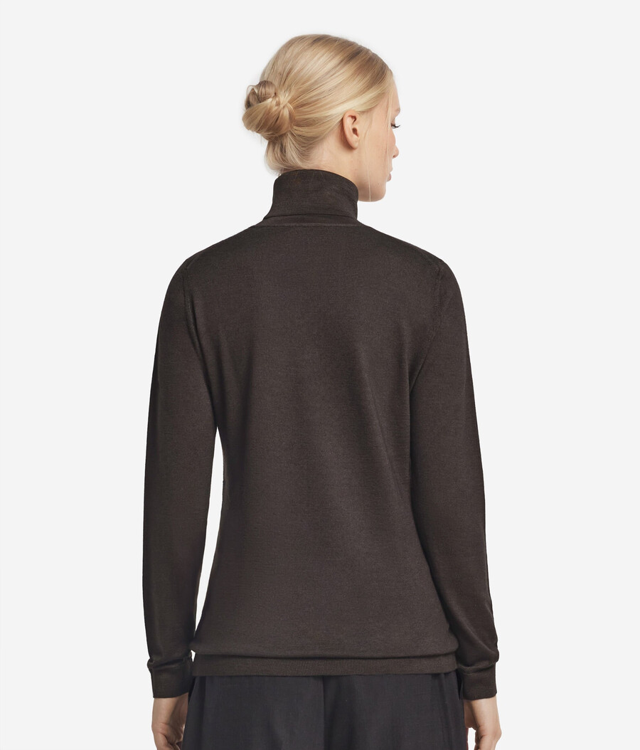 maglione a collo alto in cashmere ultrafine