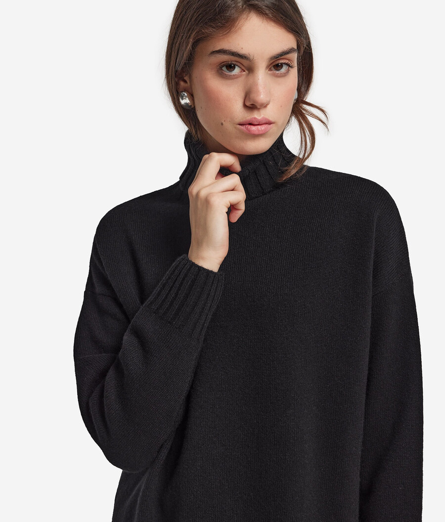 maglione lungo a collo alto in cashmere ultra morbido
