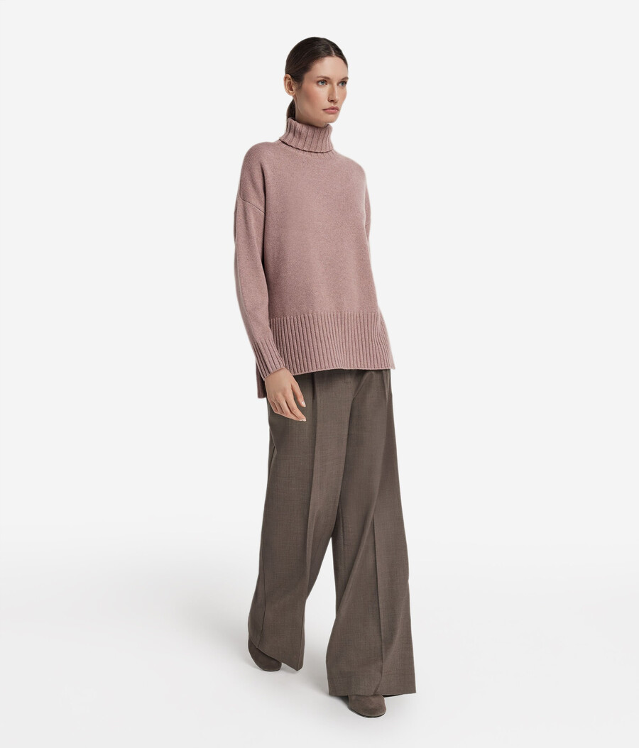 maglione lungo a collo alto in cashmere ultra morbido