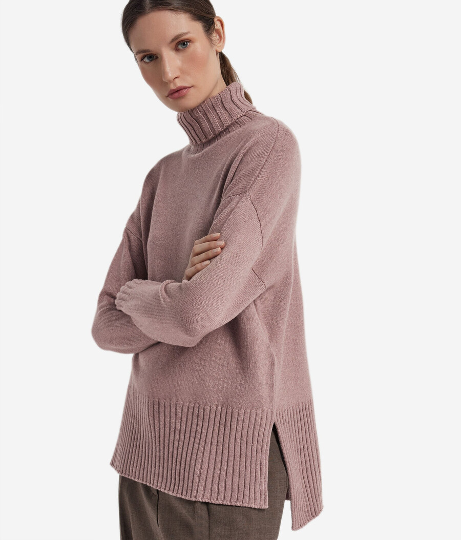 maglione lungo a collo alto in cashmere ultra morbido