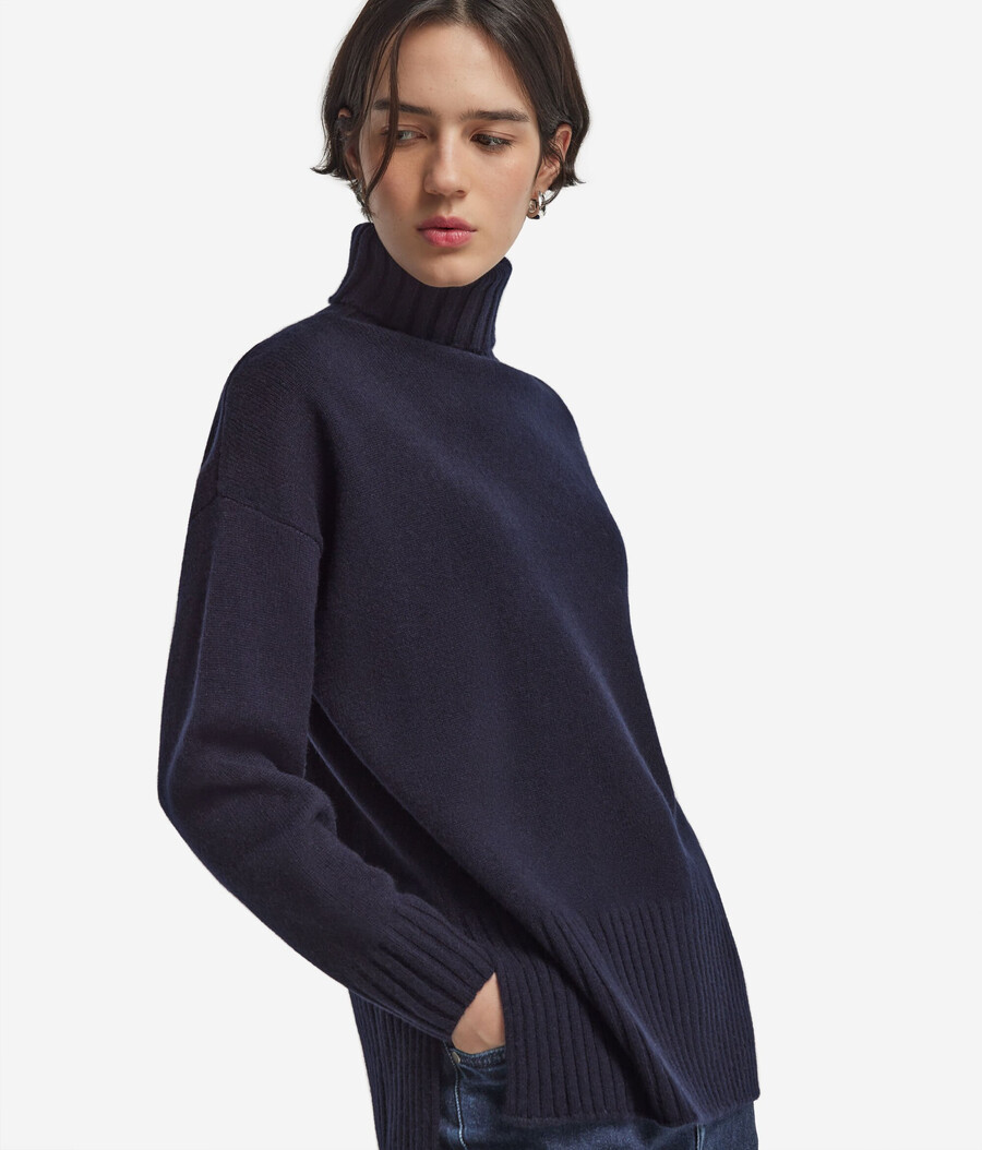 maglione lungo a collo alto in cashmere ultra morbido