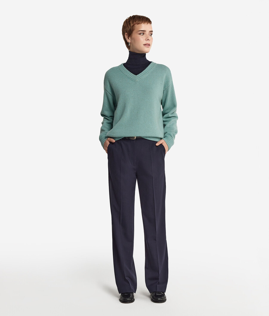 maglione con scollo a v in cashmere ultra morbido e maniche inserite
