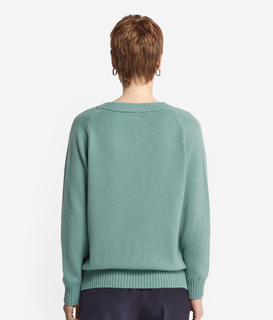 maglione con scollo a v in cashmere ultra morbido e maniche inserite