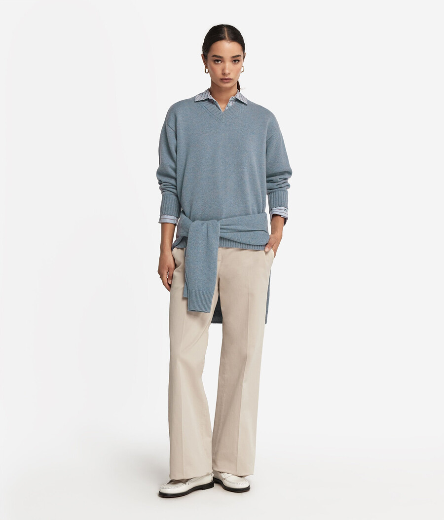maglione con scollo a v in cashmere ultra morbido e maniche inserite