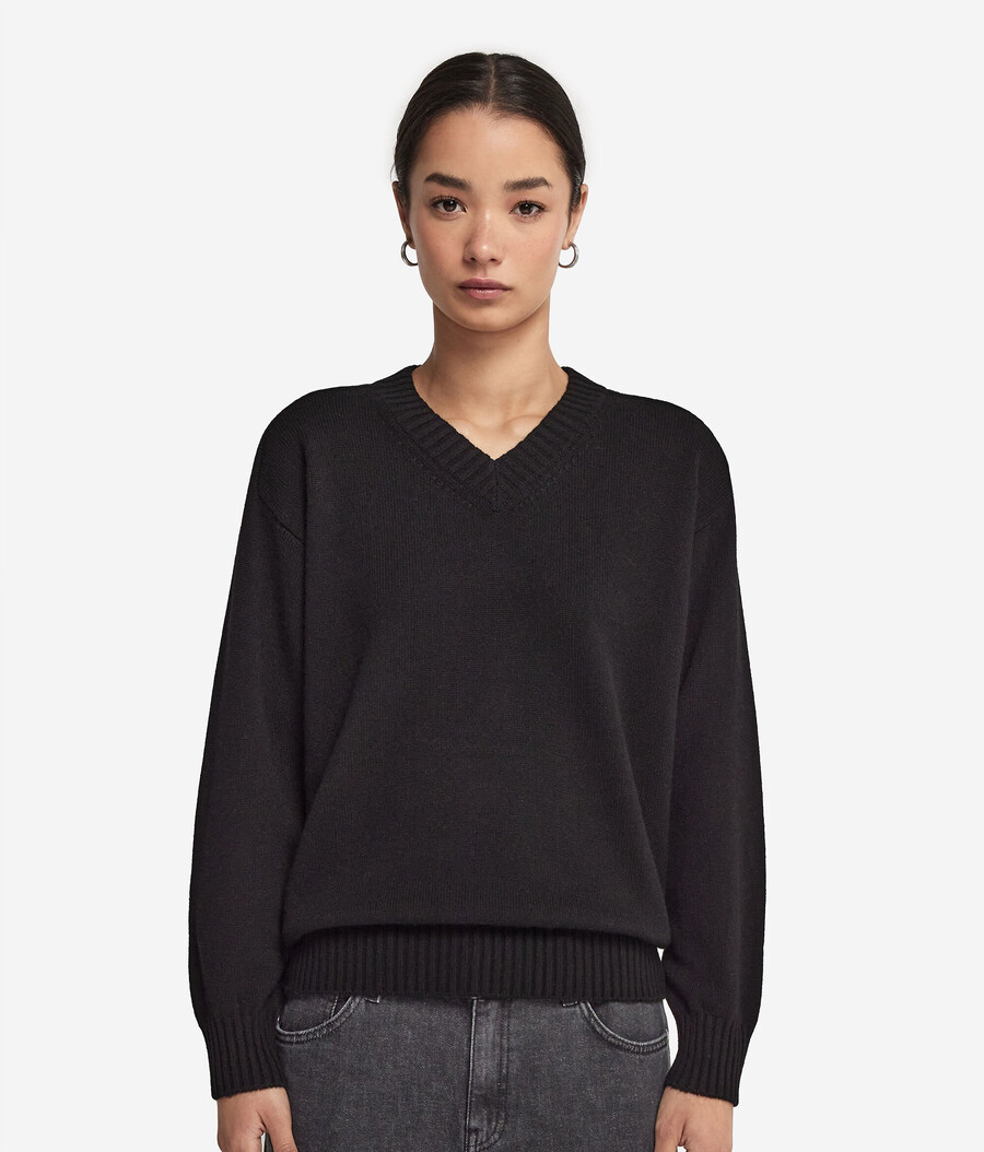 maglione con scollo a v in cashmere ultra morbido e maniche inserite