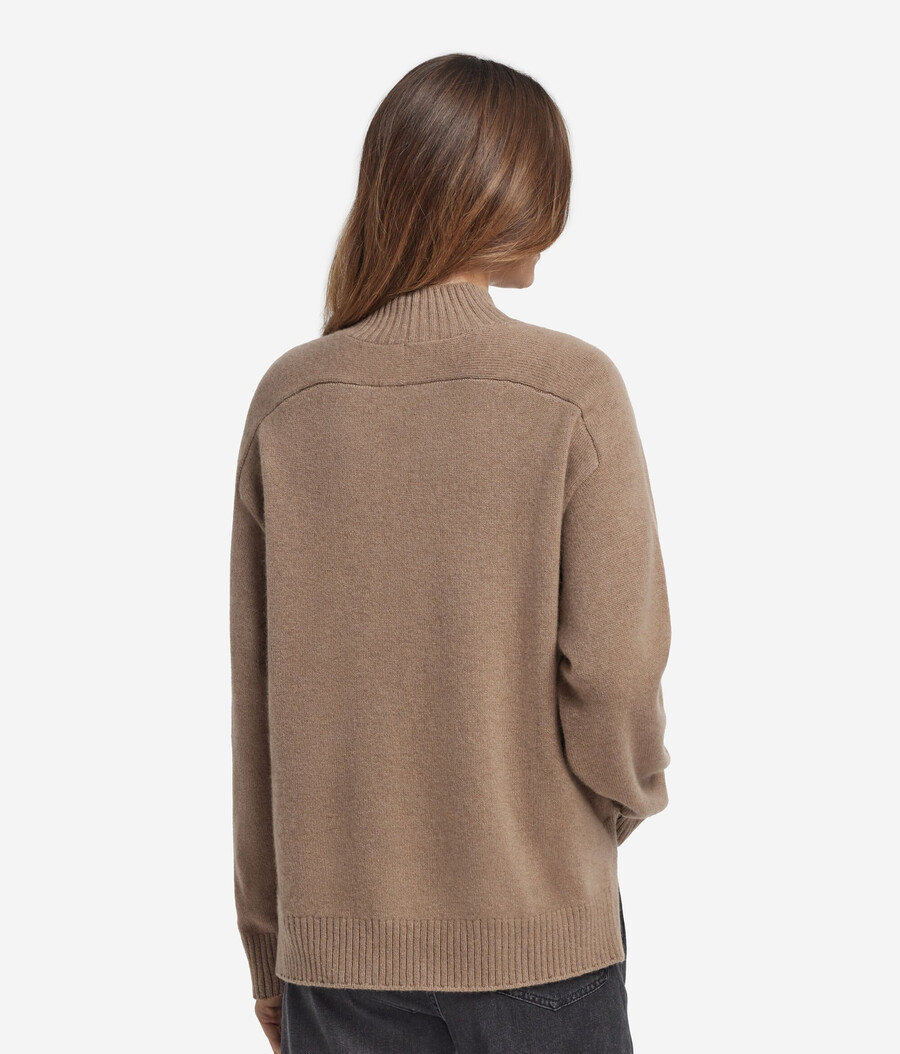 dolcevita in cashmere ultra morbido con maniche inserite