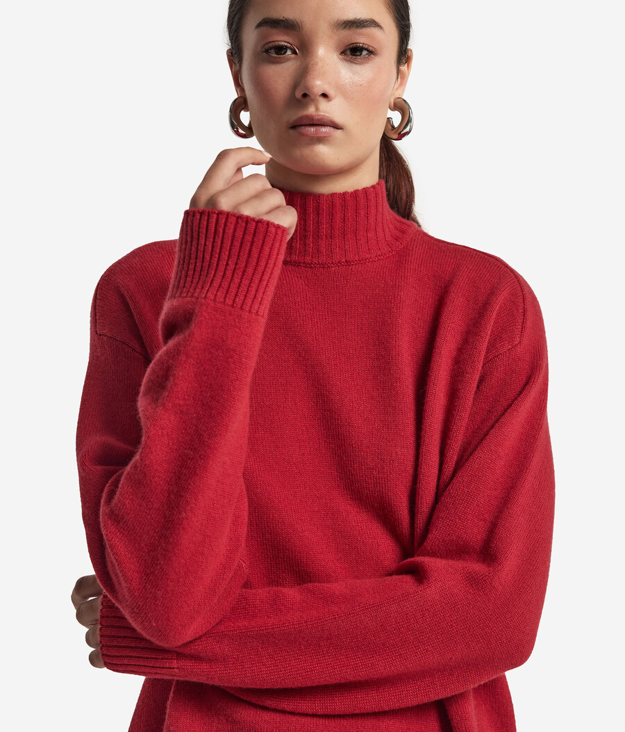 dolcevita in cashmere ultra morbido con maniche inserite