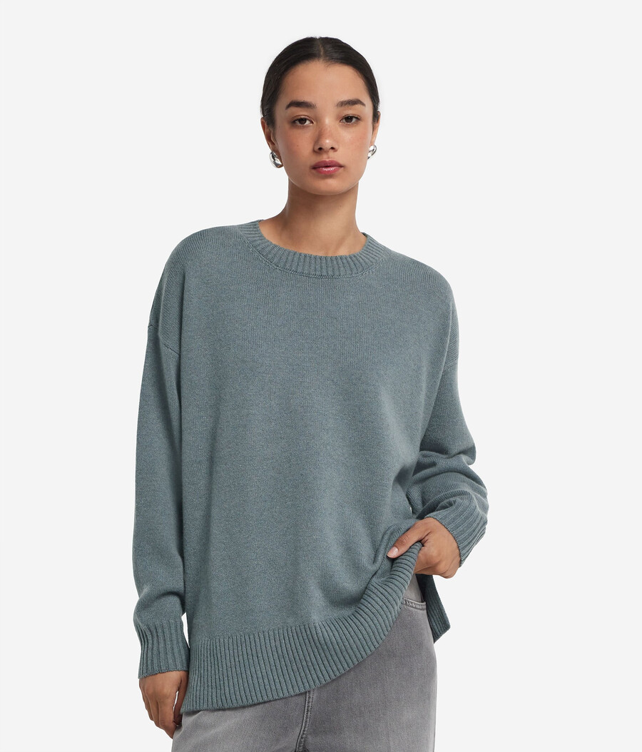 maglione girocollo in cashmere ultra morbido con spacchi
