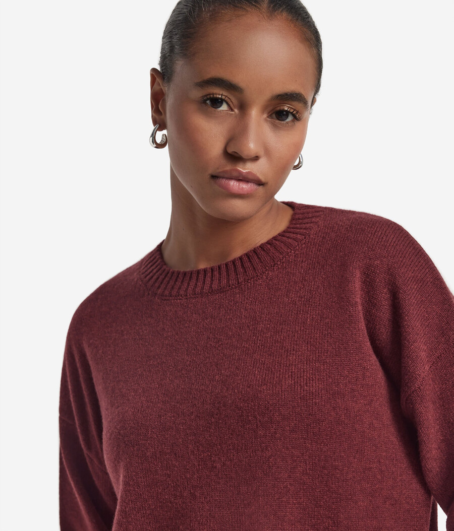 maglione girocollo in cashmere ultra morbido con spacchi