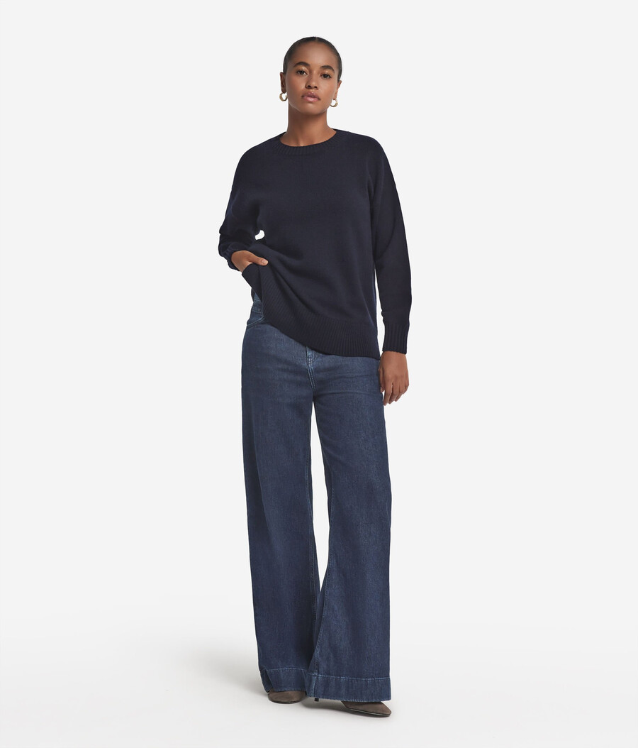 maglione girocollo in cashmere ultra morbido con spacchi