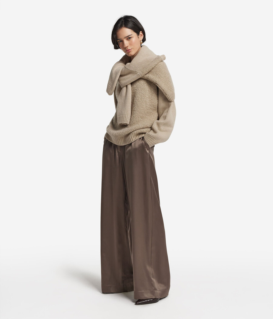maglia girocollo in cashmere bouclé